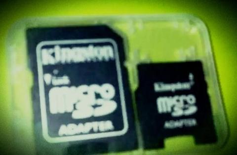adaptadores de memorias nuevos los dos por 500mil