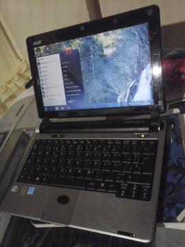Mini Laptop Acer Aspire One Modelo Kav60 Negociable