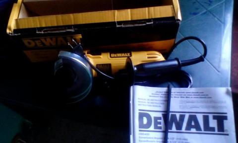 Esmeril Dewalt