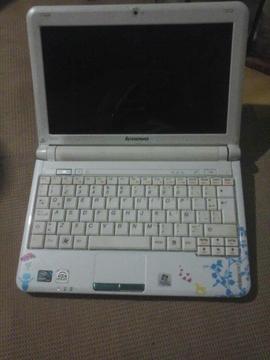 Mini Lapto Marca Lenovo Poco Uso