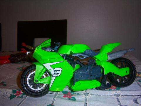 Moto Cytro Max Steel