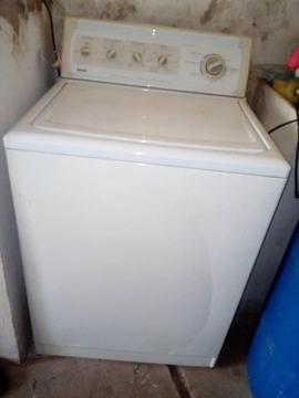 lavadora color blanco