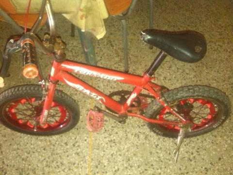 bicicleta roja 15