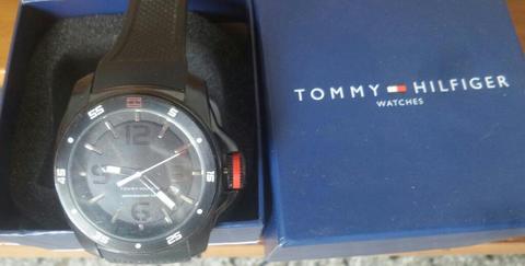 Reloj Tommy Original