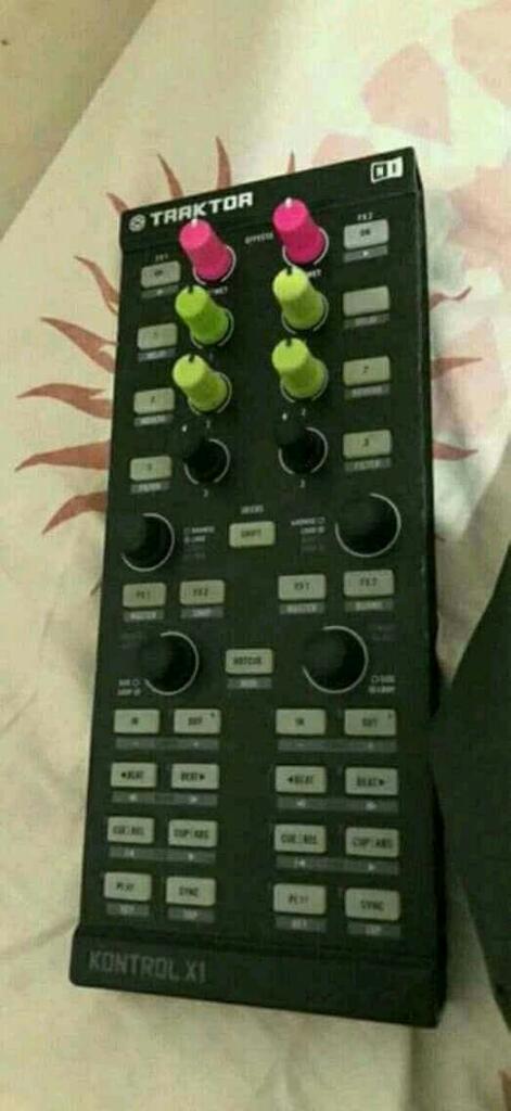 Traktor X1