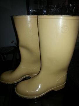 Botas de seguridad PVC. Nro. 43