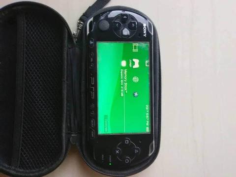 Se vende PSP Sony 3000