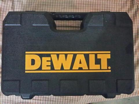 Taladro Dewalt Dwd024 Inalambrico 12v