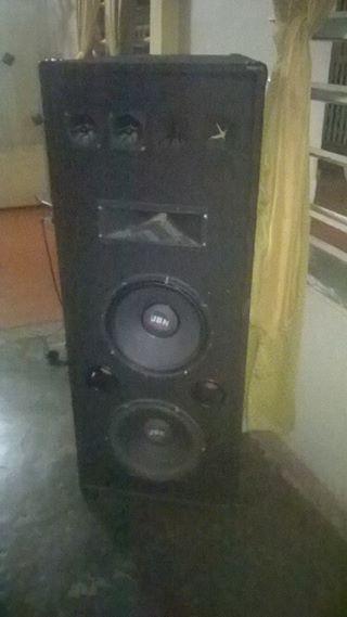 vendo cajon de sonido