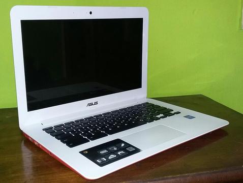 Laptop Roja Asus Chromebook 13.3