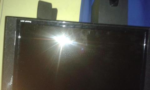 Tv Monitor de 22 Pulgadas Marca Hyundai