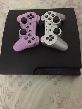 Playsten 3 con Sus Dos Controles