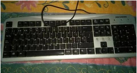 Teclado Terkvision Como Nuevo