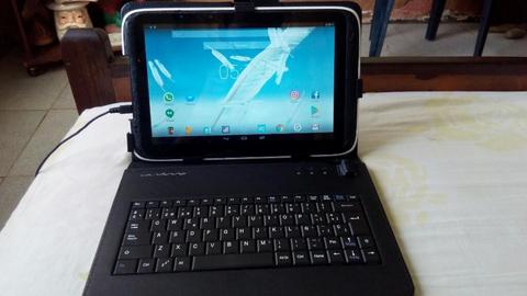 Tablet con Sus Accesorios