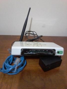 TP LINK 150 MBPS LITEN ROUTER
