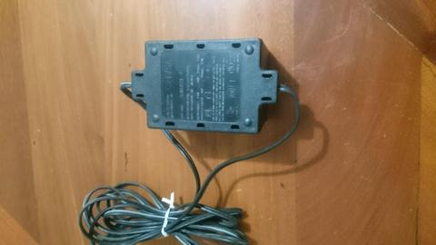 Cargador de 30 Vdc 400 mA HP C2175A