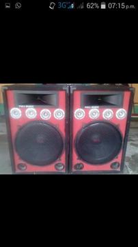 Vendo 2 Cajónes con bajo 18