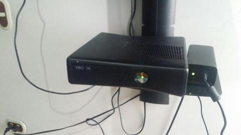 Xbox 360 con Disco Duro de 150gb Rgh