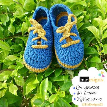 zapatitos en crochet. hembra y varon. Disponibles tallas de 0 a 12 meses