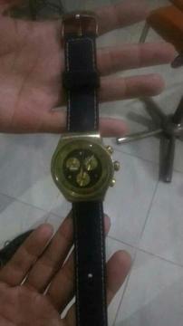 Swatch Compro Pulso de Cuero