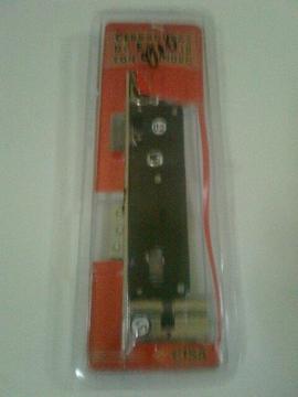 CERRADURA DE EMBUTIR CON CILINDRO