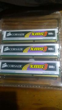 POR EMERGENCIA MEDICA SE VENDE JUGO DE MEMORIAS BLINDADAS CORSAIR DDR3 1GB TOTALMENTE NUEVAS