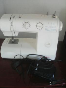 Maquina de Coser Sankey