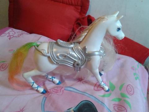 caballo para muñeca princesa barbie