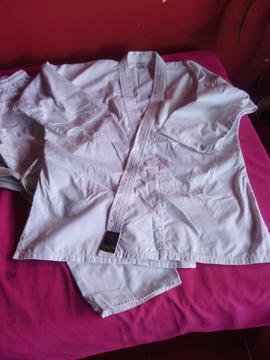 Karateguis marca BUSHIDO