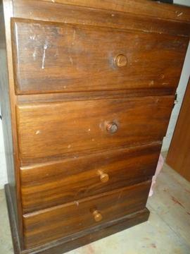 Gavetero Cuatro Espacios