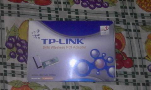 Se vende tarjeta de wifi inalámbrica MARCA: TPLINK para computadora de mesa