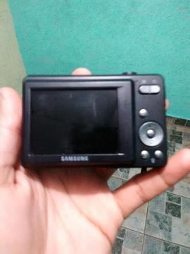 Vendo Camara Barata por Urgencia