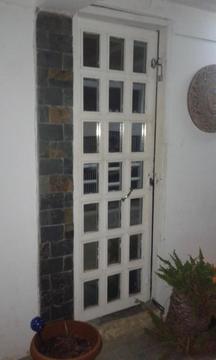 PUERTA DE SEGURIDAD MACIZA DOBLE VIDRIO Y ESPEJO