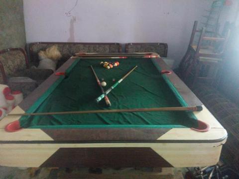 Vendo Mesa de Pool Profesional