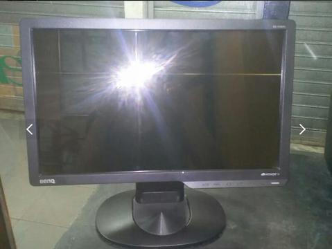 Monitor Nuevo Benq 14,5 Pulgadas