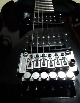 Se Vende Guitarra Electrica Washburn Aon