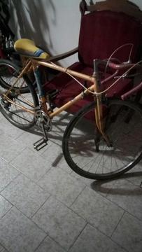 Bicicleta de Ruta Marca Benotto