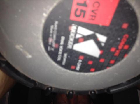 bajo kicker doble bobina CVR 4 ohm 15 pulgadas en su cajon