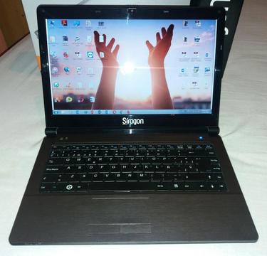 Laptop Siragon Prácticamente Nueva