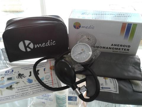 Tensiometro Manual S/Estetoscopio K MEDIC