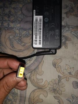 Cargador para Laptop Lenovo de 6ta Gener