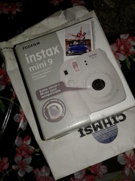 Fujifilm Instax Mini 9