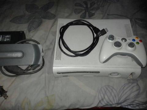 vendo xbox 360 arcade chispiado o cambio por telefono