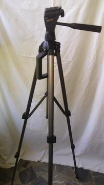 Tripode Vanguard. Modelo Mk3