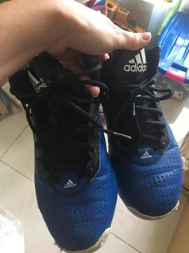 Botas de Basket Adidas