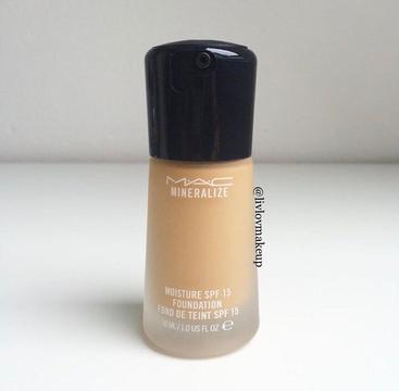 Base de Maquillaje Mac Mineralize