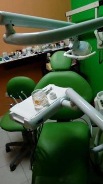 Unidad Odontologica y Mobiliario