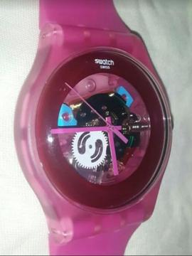 Reloj Swatch Lacquered Fucsia Suizo